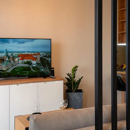 Ekskluzywny + Garaz Apartman *