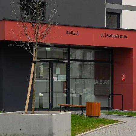 Ekskluzywny + Garaz Krakkó