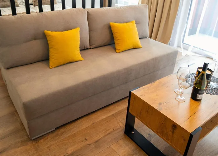 Ekskluzywny + Garaz *